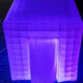 Retro White Box Booth